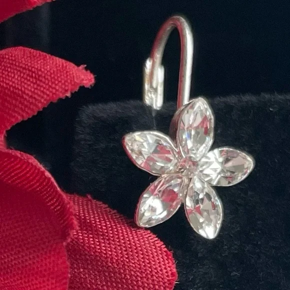 Sparkly Crystal Flower Earrings - Picture 3 of 7